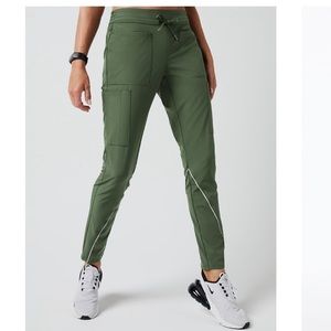 Jaanuu Green Scrub Skinny Bottoms